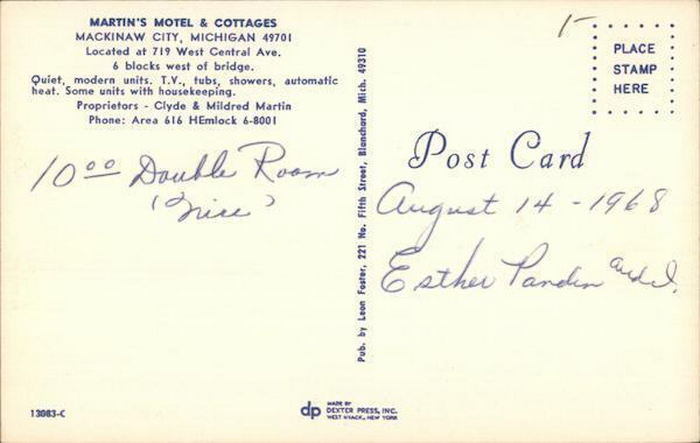 Martins Motel & Cottages (Matthews Motel) - Vintage Postcard